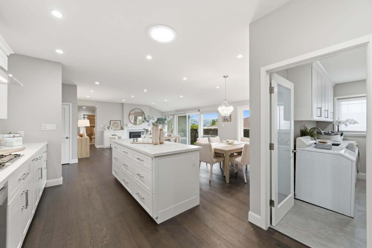 Detail Gallery Image 19 of 44 For 430 Rolling Hills Ave, San Mateo,  CA 94403 - 4 Beds | 3 Baths