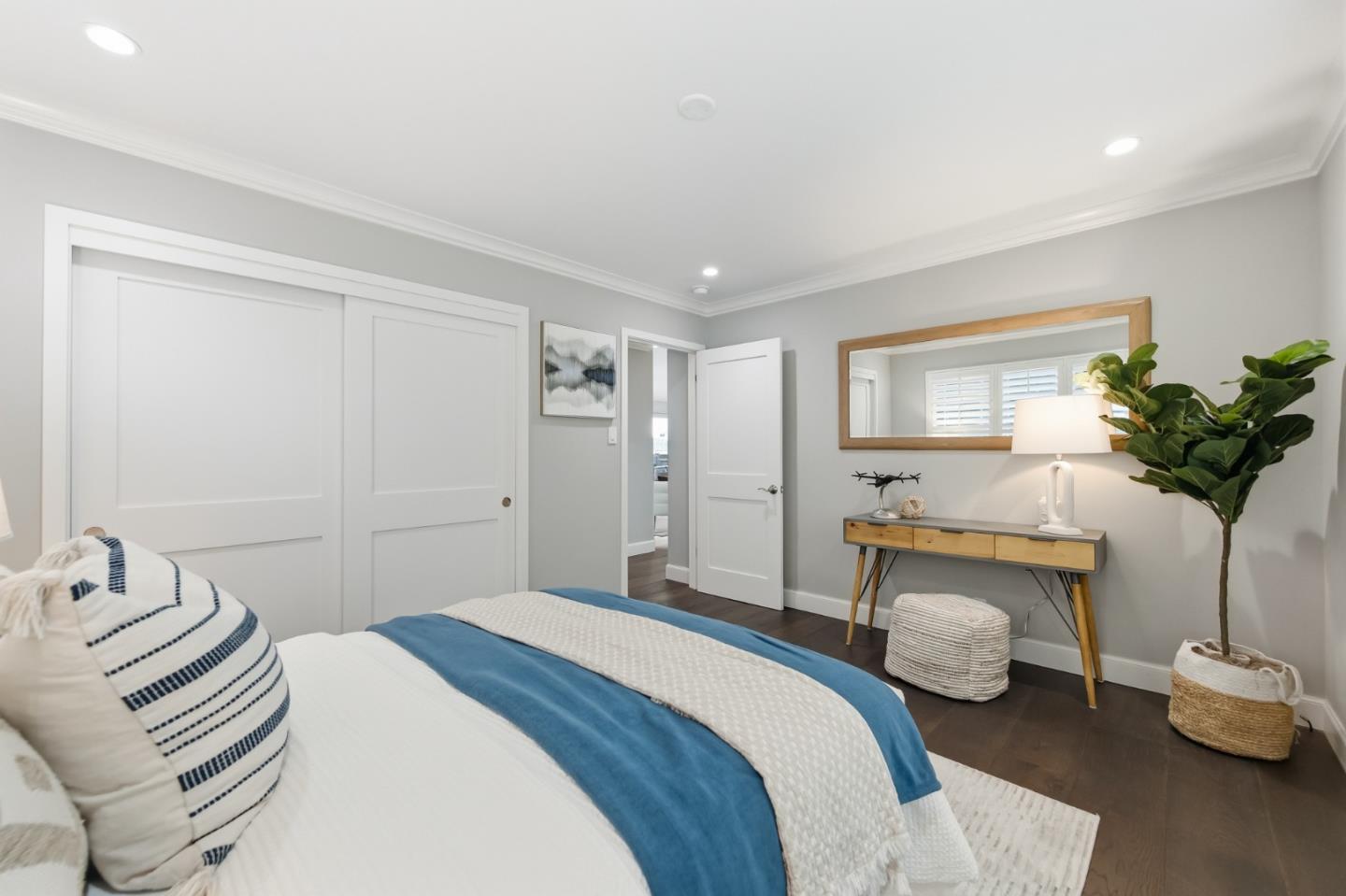 Detail Gallery Image 27 of 44 For 430 Rolling Hills Ave, San Mateo,  CA 94403 - 4 Beds | 3 Baths