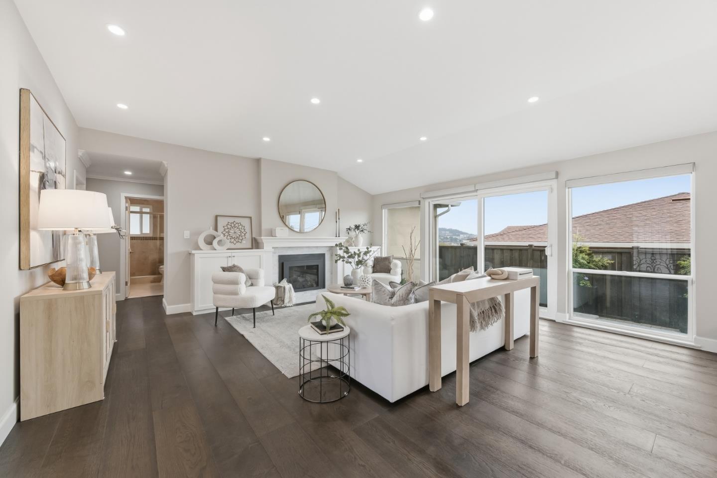 Detail Gallery Image 4 of 44 For 430 Rolling Hills Ave, San Mateo,  CA 94403 - 4 Beds | 3 Baths