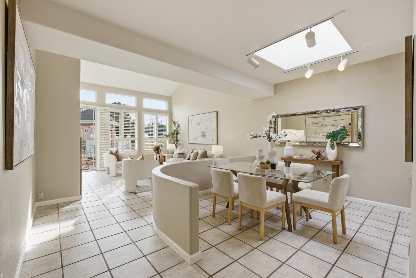 Detail Gallery Image 14 of 48 For 852 Lakeshore Dr, Redwood City,  CA 94065 - 2 Beds | 2 Baths