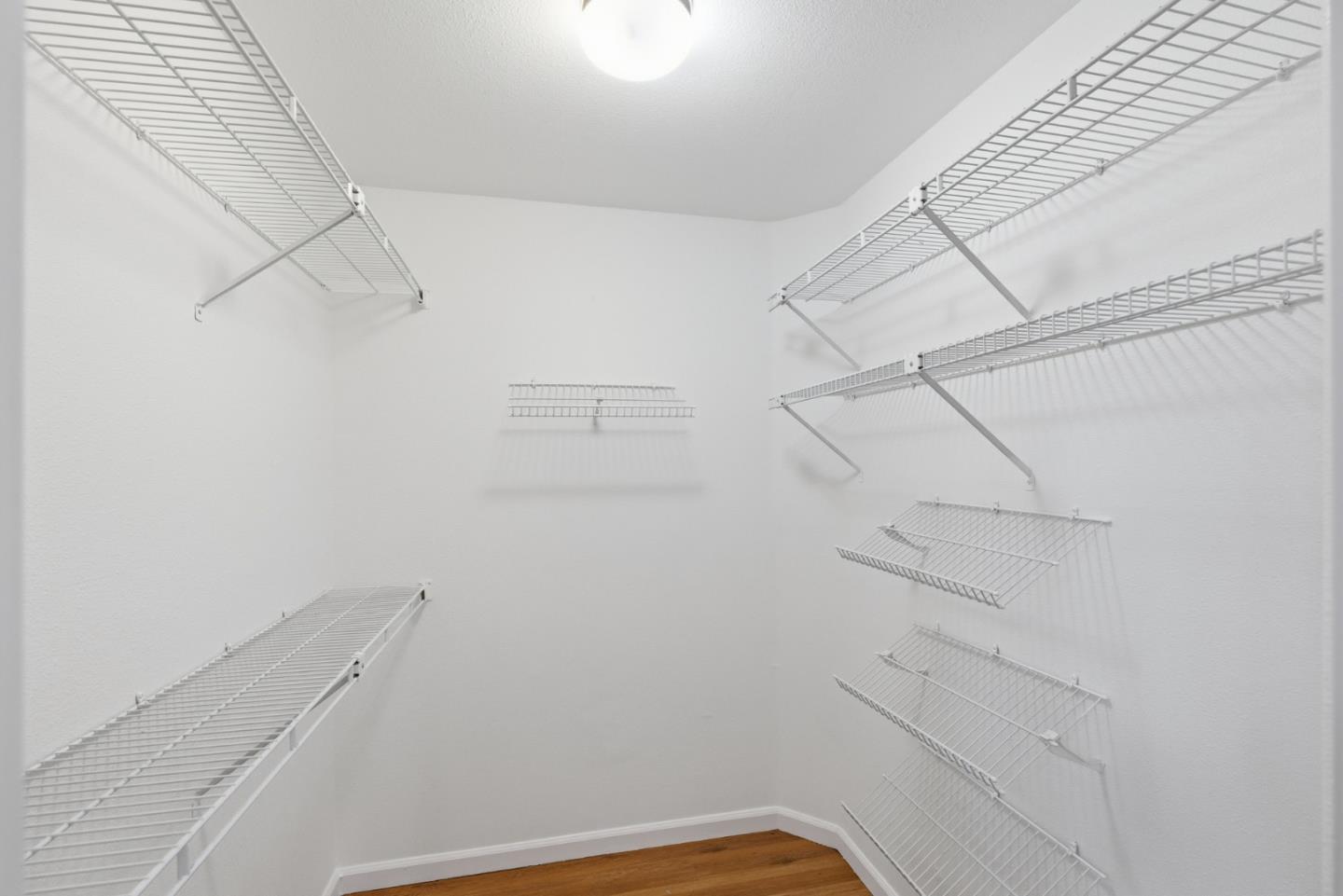 Detail Gallery Image 24 of 48 For 852 Lakeshore Dr, Redwood City,  CA 94065 - 2 Beds | 2 Baths