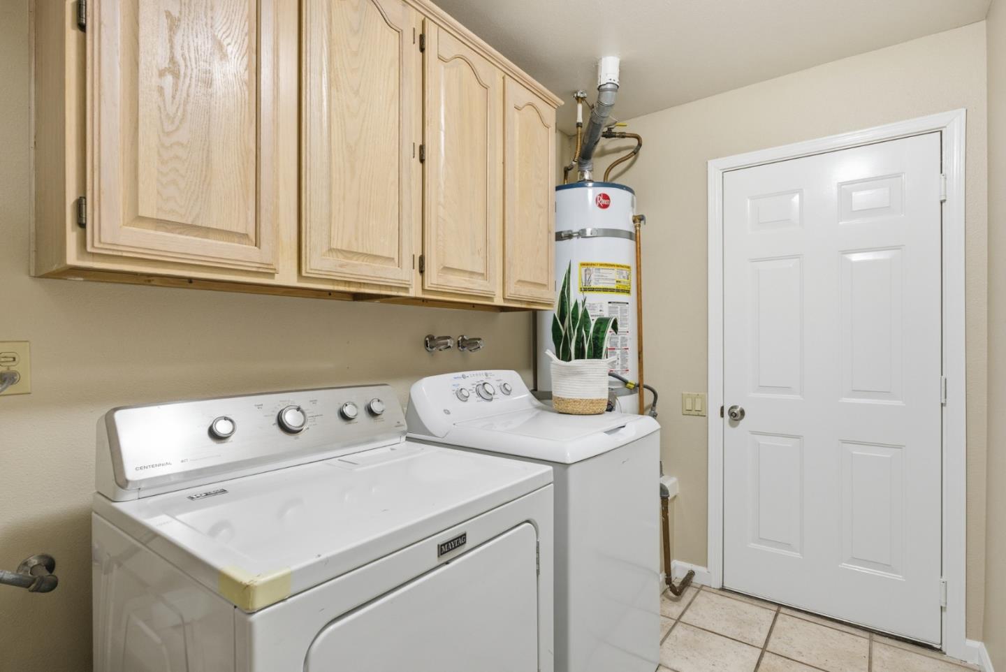 Detail Gallery Image 35 of 48 For 852 Lakeshore Dr, Redwood City,  CA 94065 - 2 Beds | 2 Baths