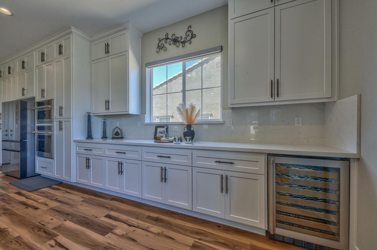 Detail Gallery Image 10 of 34 For 1763 Fairway Dr, Seaside,  CA 93955 - 4 Beds | 4/1 Baths