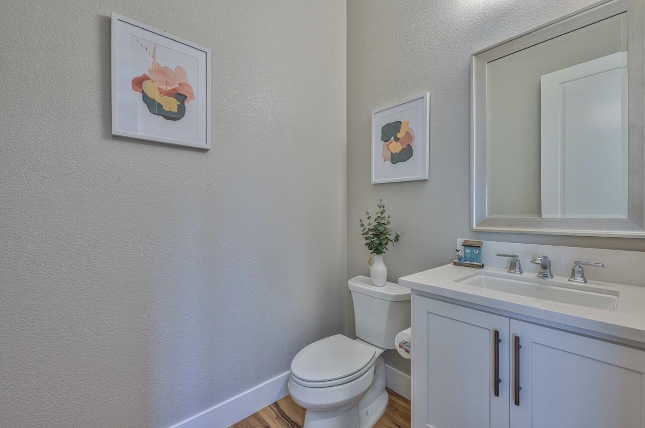 Detail Gallery Image 14 of 34 For 1763 Fairway Dr, Seaside,  CA 93955 - 4 Beds | 4/1 Baths