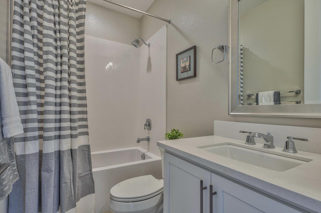Detail Gallery Image 28 of 34 For 1763 Fairway Dr, Seaside,  CA 93955 - 4 Beds | 4/1 Baths