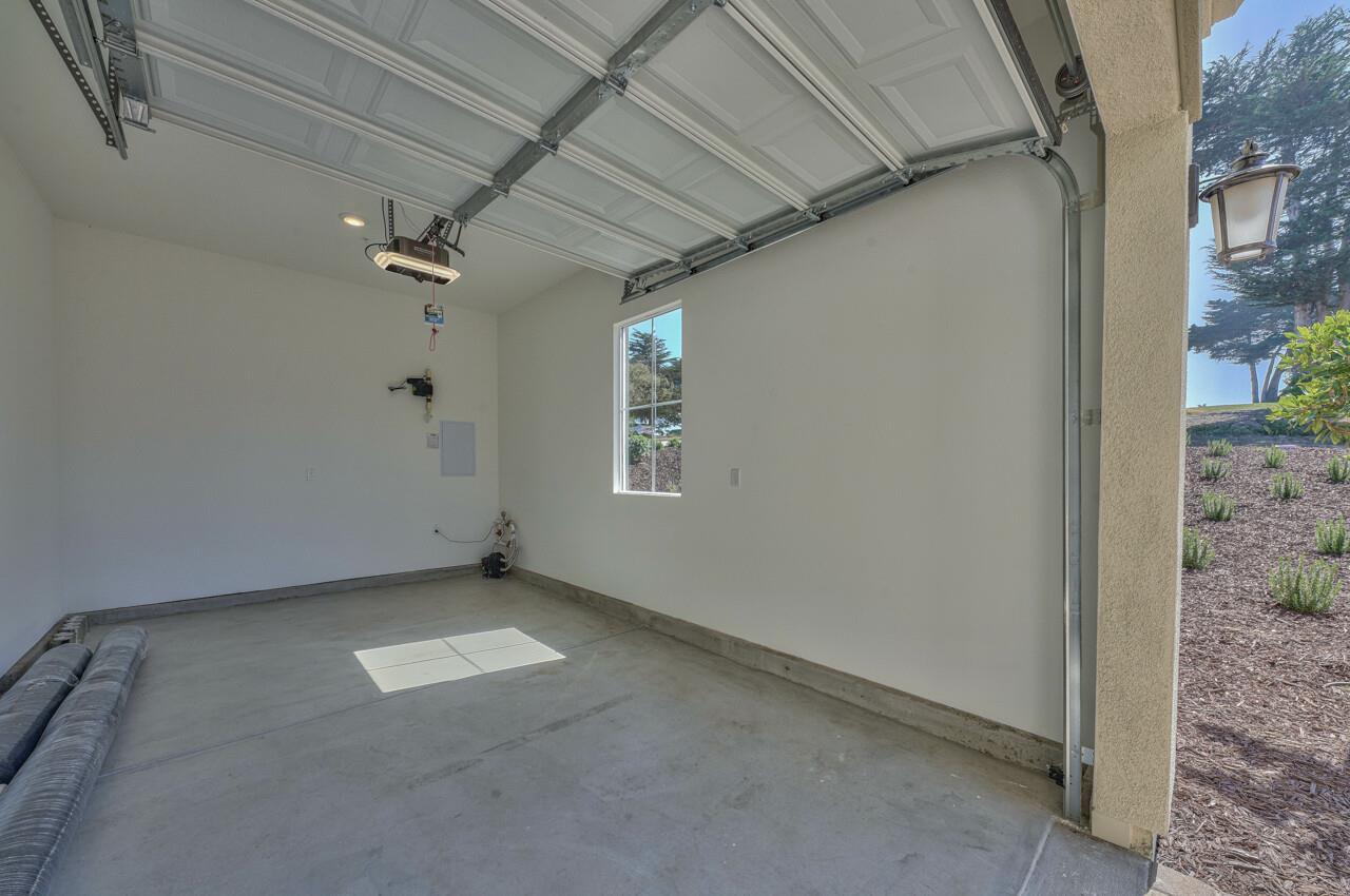 Detail Gallery Image 32 of 34 For 1763 Fairway Dr, Seaside,  CA 93955 - 4 Beds | 4/1 Baths