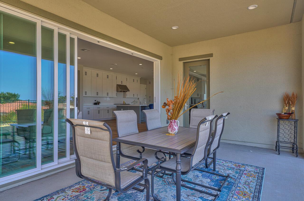 Detail Gallery Image 5 of 34 For 1763 Fairway Dr, Seaside,  CA 93955 - 4 Beds | 4/1 Baths