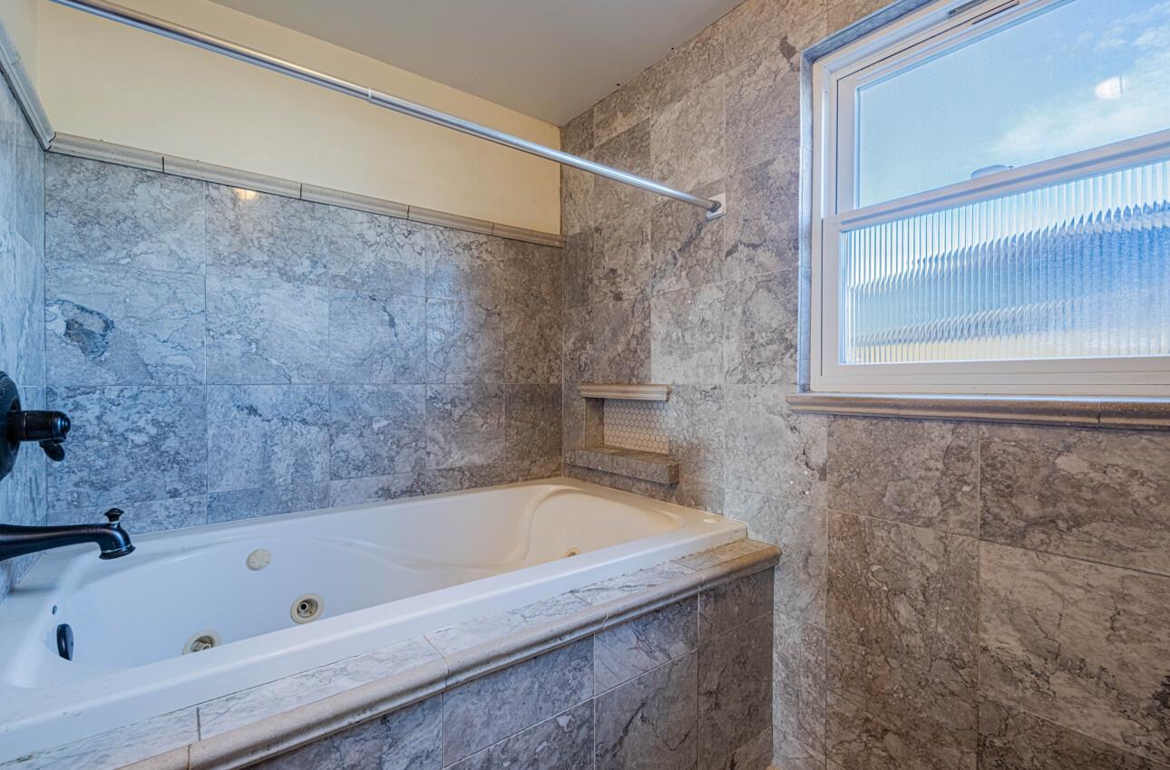 Detail Gallery Image 23 of 48 For 1800 Luxton St, Seaside,  CA 93955 - 3 Beds | 2 Baths