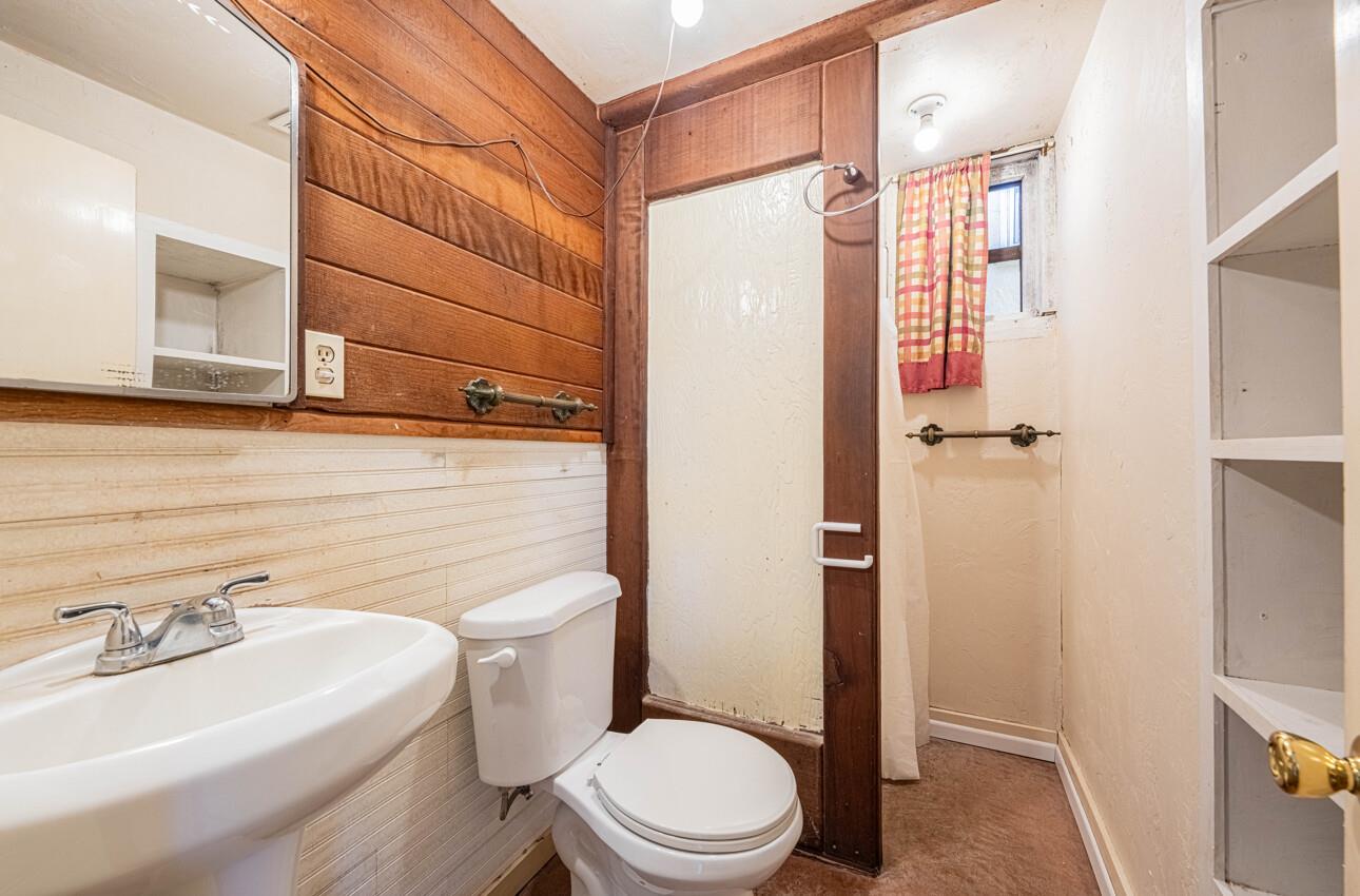 Detail Gallery Image 39 of 48 For 1800 Luxton St, Seaside,  CA 93955 - 3 Beds | 2 Baths