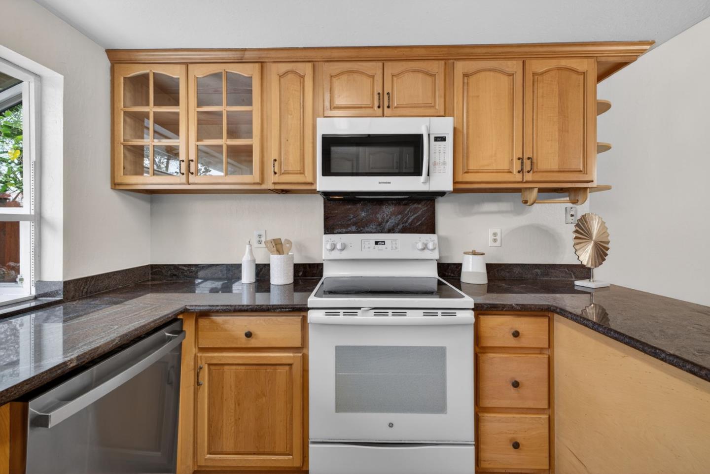 Photo #15: ML82032265 Listing: Photo #15