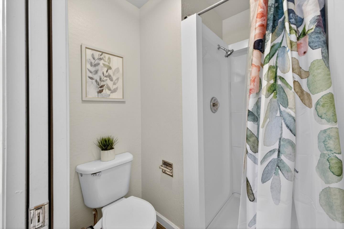 Photo #20: ML82032265 Listing: Photo #20