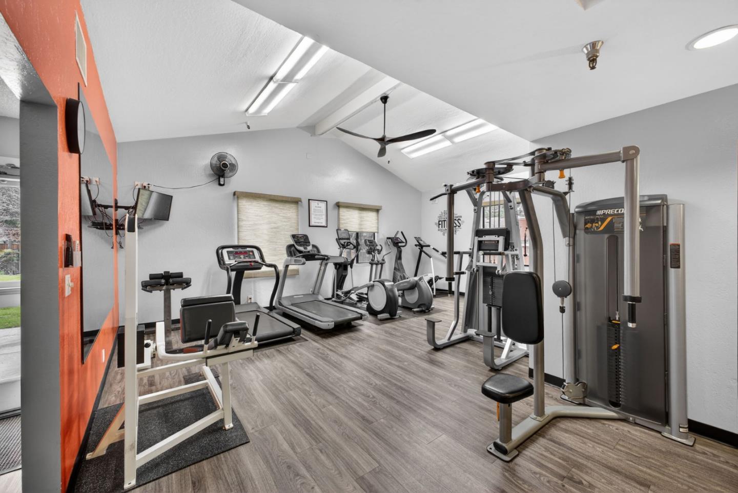 Detail Gallery Image 38 of 42 For 20022 Northcrest Sq, Cupertino,  CA 95014 - 2 Beds | 2 Baths