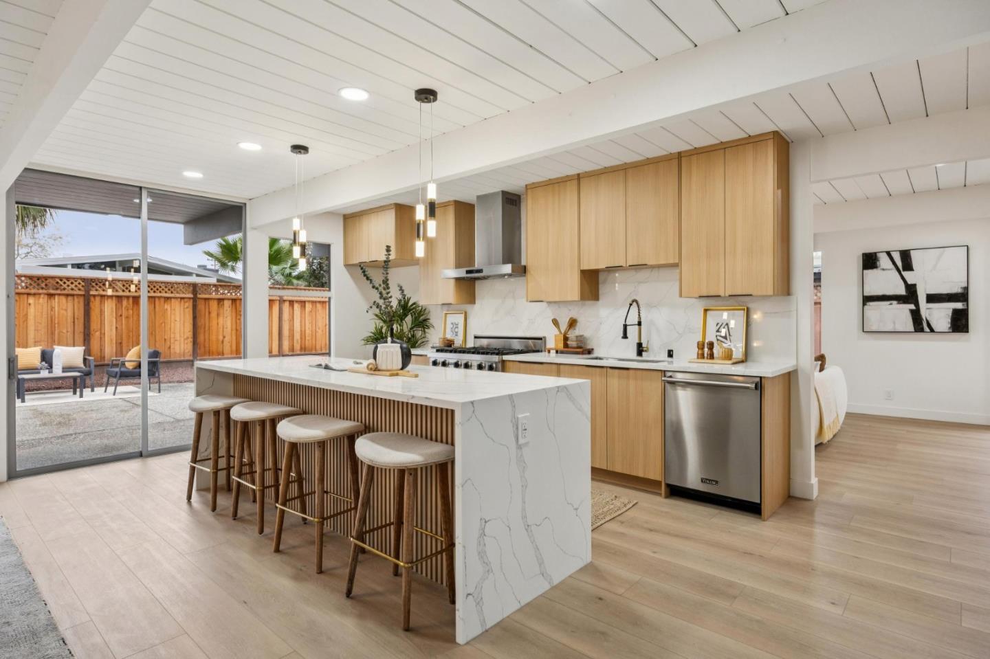 Detail Gallery Image 10 of 35 For 1617 Fairwood Ave, San Jose,  CA 95125 - 4 Beds | 2 Baths