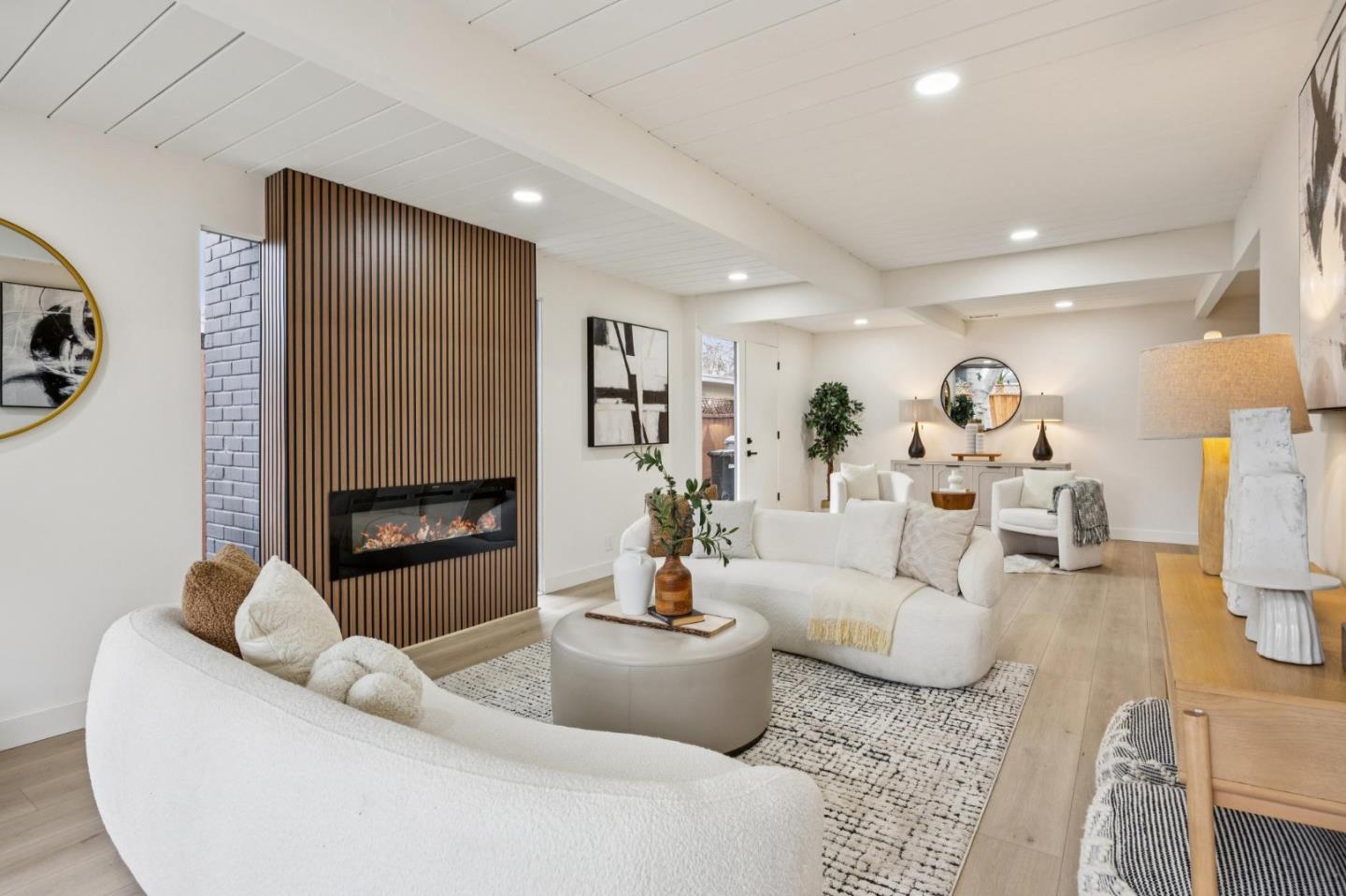 Detail Gallery Image 19 of 35 For 1617 Fairwood Ave, San Jose,  CA 95125 - 4 Beds | 2 Baths