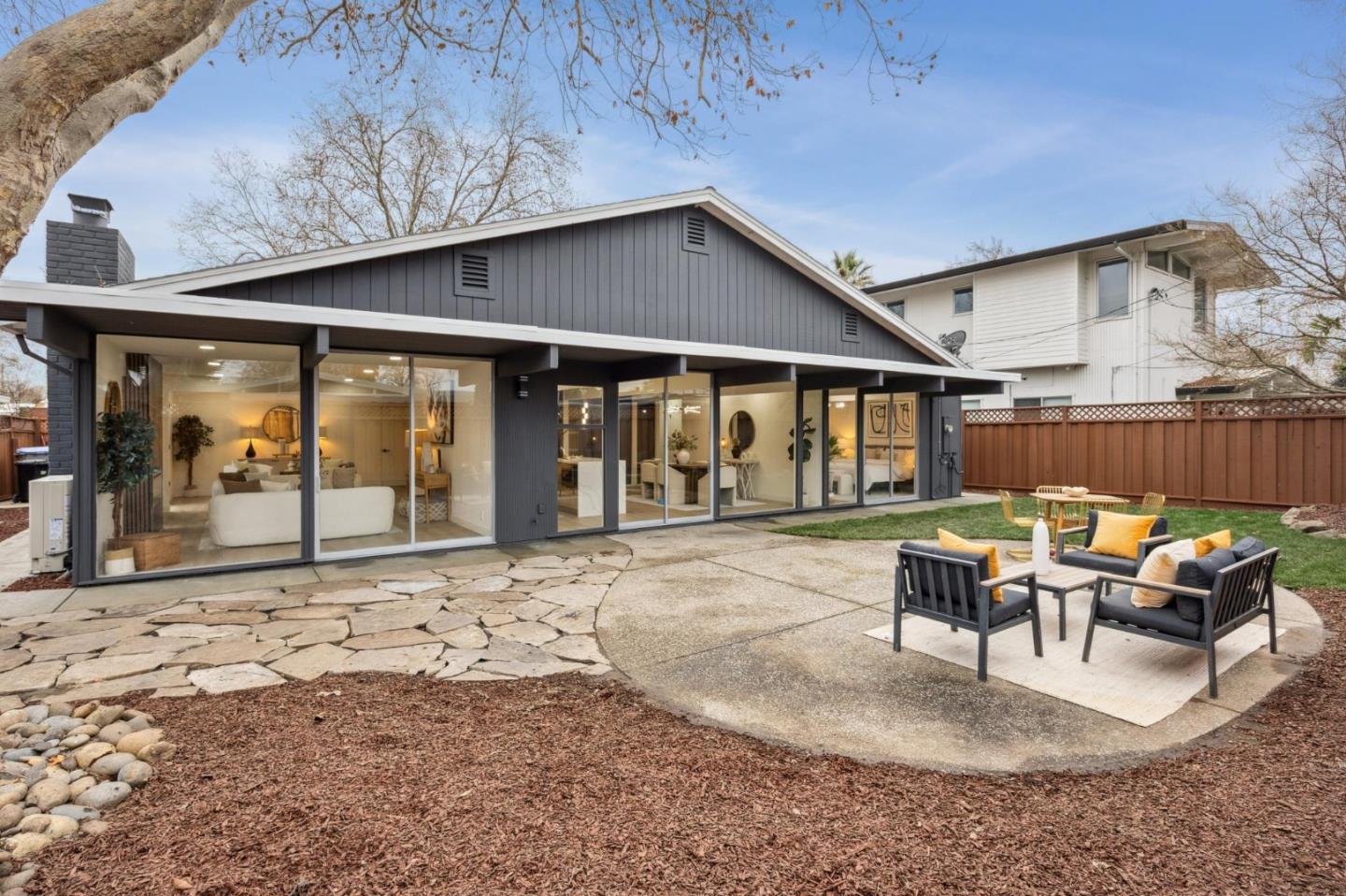 Detail Gallery Image 35 of 35 For 1617 Fairwood Ave, San Jose,  CA 95125 - 4 Beds | 2 Baths