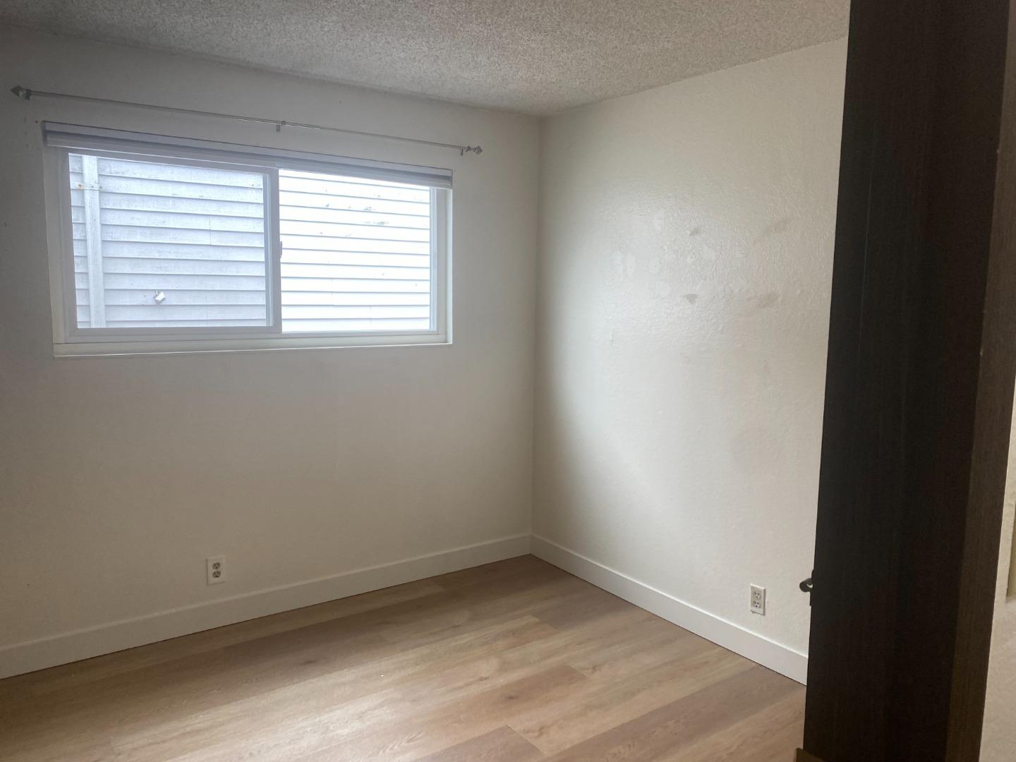 Detail Gallery Image 15 of 26 For 81 Camelot Ct, Daly City,  CA 94015 - 3 Beds | 2 Baths