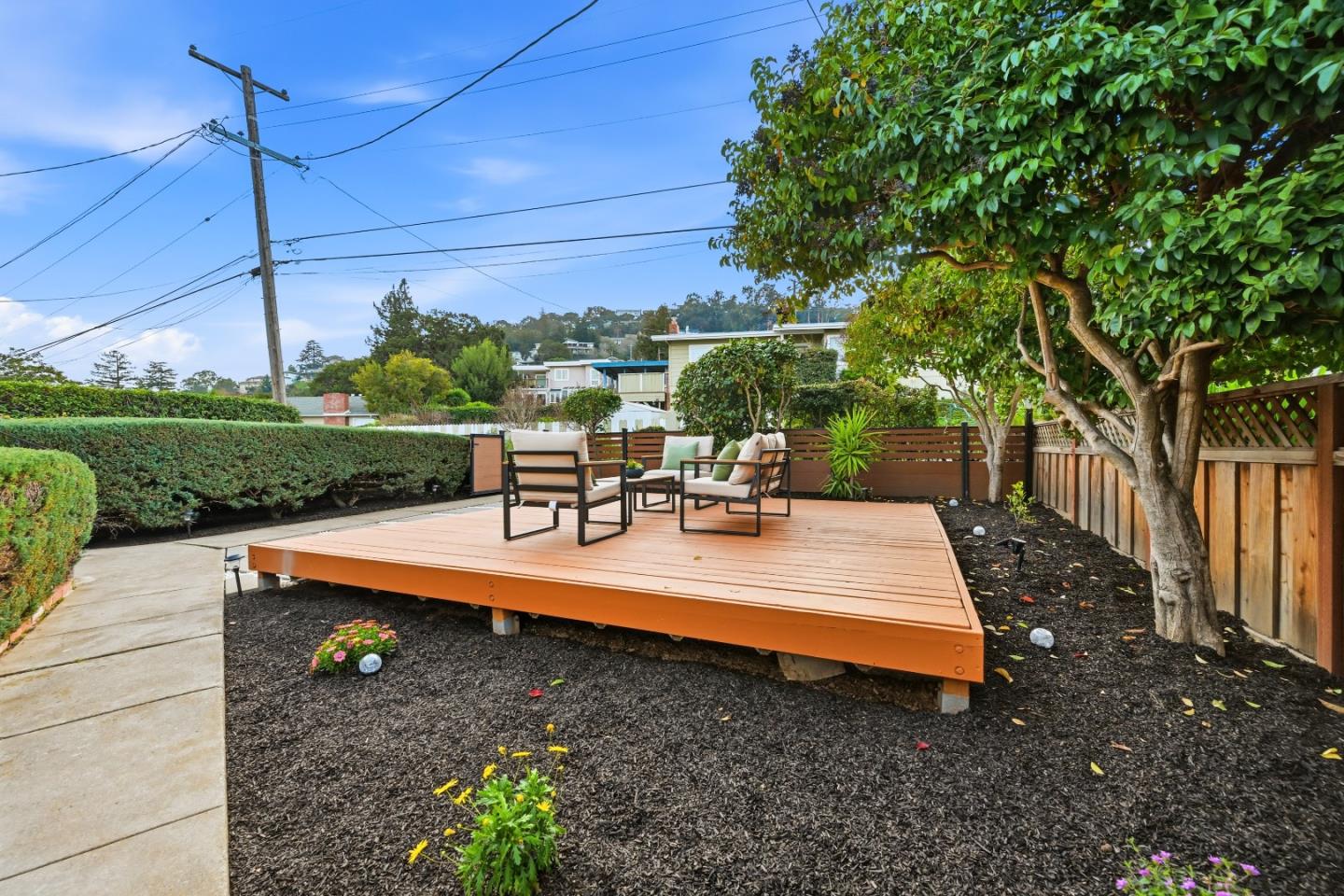 Detail Gallery Image 102 of 162 For 1609 Molitor Rd, Belmont,  CA 94002 - 4 Beds | 3 Baths