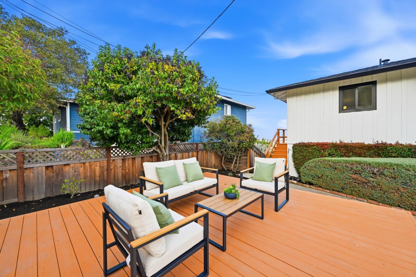 Detail Gallery Image 108 of 162 For 1609 Molitor Rd, Belmont,  CA 94002 - 4 Beds | 3 Baths