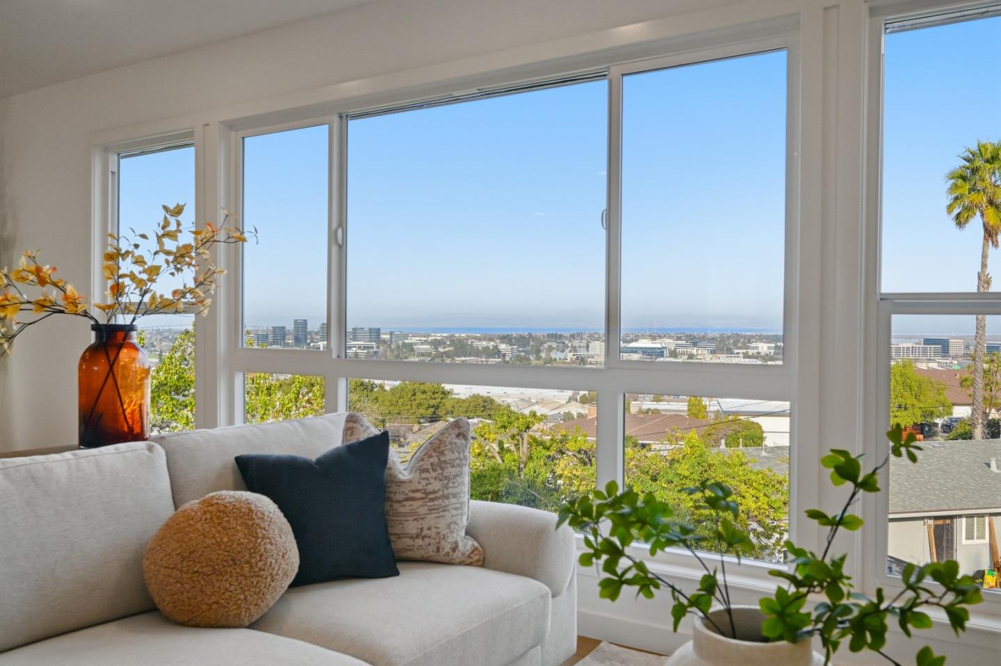 Detail Gallery Image 11 of 162 For 1609 Molitor Rd, Belmont,  CA 94002 - 4 Beds | 3 Baths