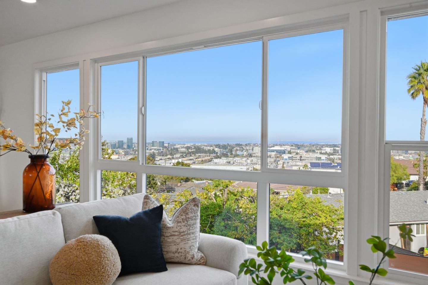 Detail Gallery Image 12 of 162 For 1609 Molitor Rd, Belmont,  CA 94002 - 4 Beds | 3 Baths