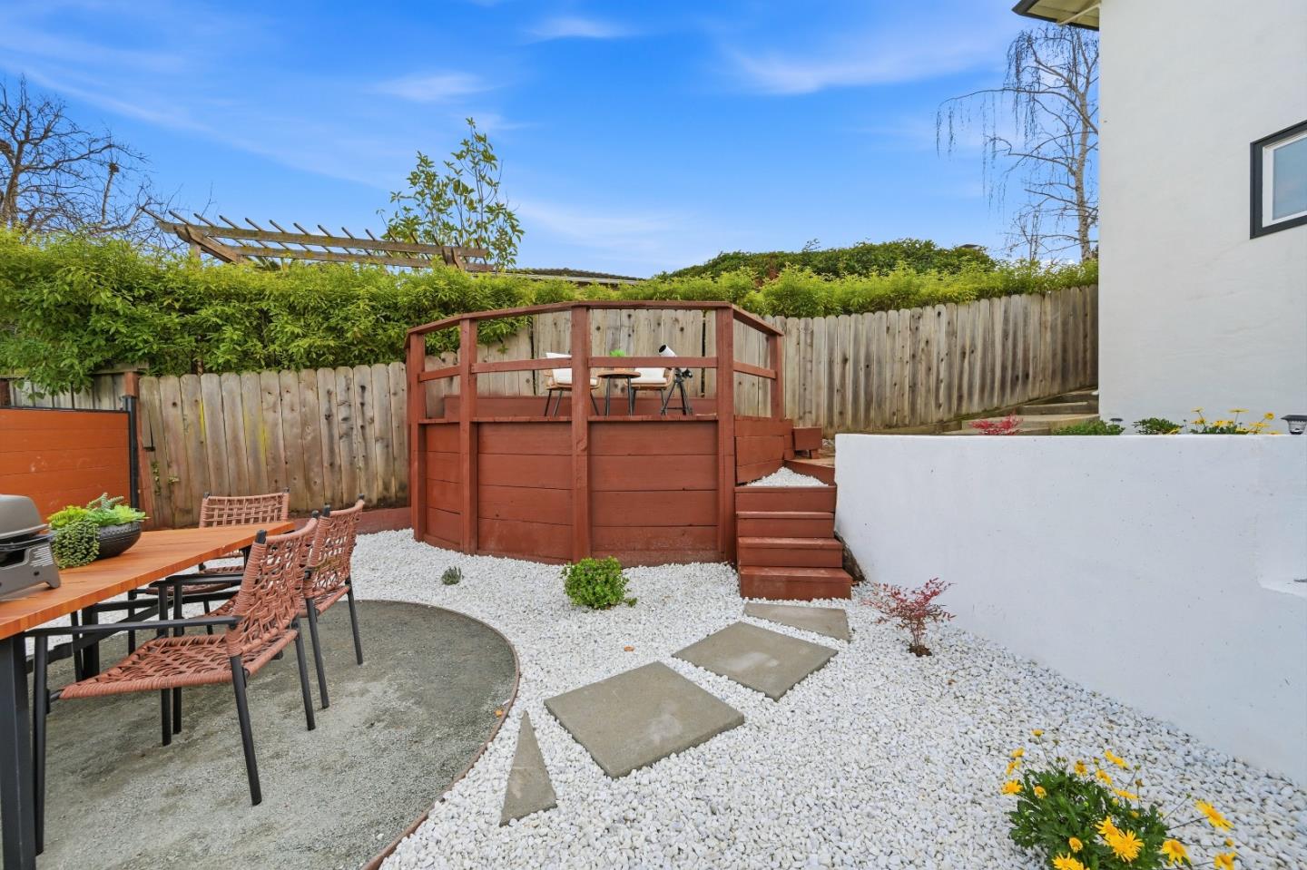 Detail Gallery Image 126 of 162 For 1609 Molitor Rd, Belmont,  CA 94002 - 4 Beds | 3 Baths