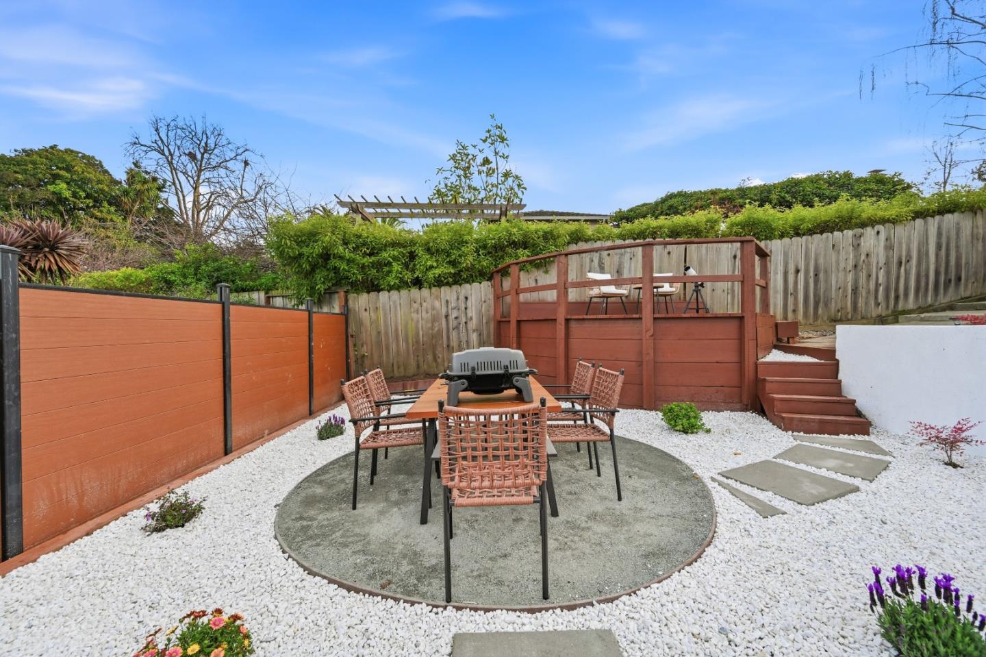 Detail Gallery Image 129 of 162 For 1609 Molitor Rd, Belmont,  CA 94002 - 4 Beds | 3 Baths