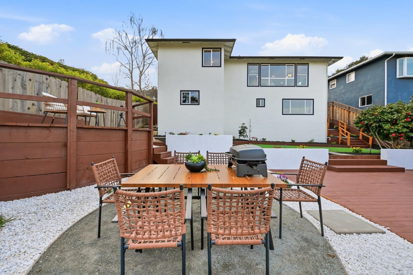 Detail Gallery Image 131 of 162 For 1609 Molitor Rd, Belmont,  CA 94002 - 4 Beds | 3 Baths