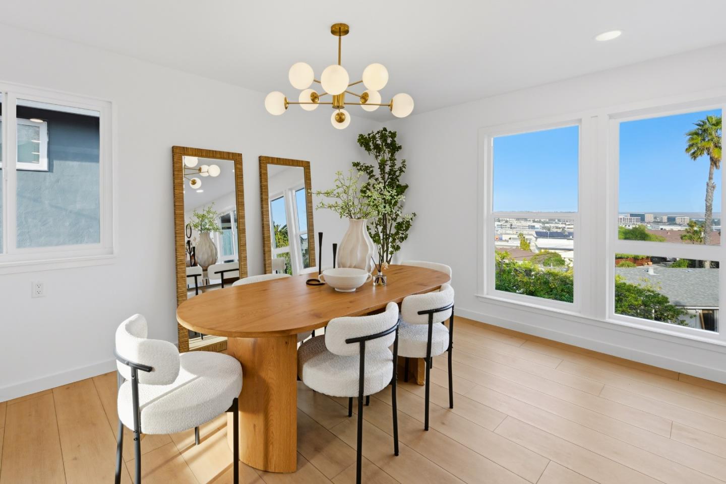 Detail Gallery Image 28 of 162 For 1609 Molitor Rd, Belmont,  CA 94002 - 4 Beds | 3 Baths