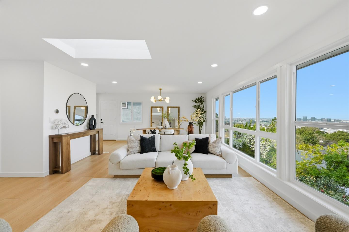 Detail Gallery Image 5 of 162 For 1609 Molitor Rd, Belmont,  CA 94002 - 4 Beds | 3 Baths