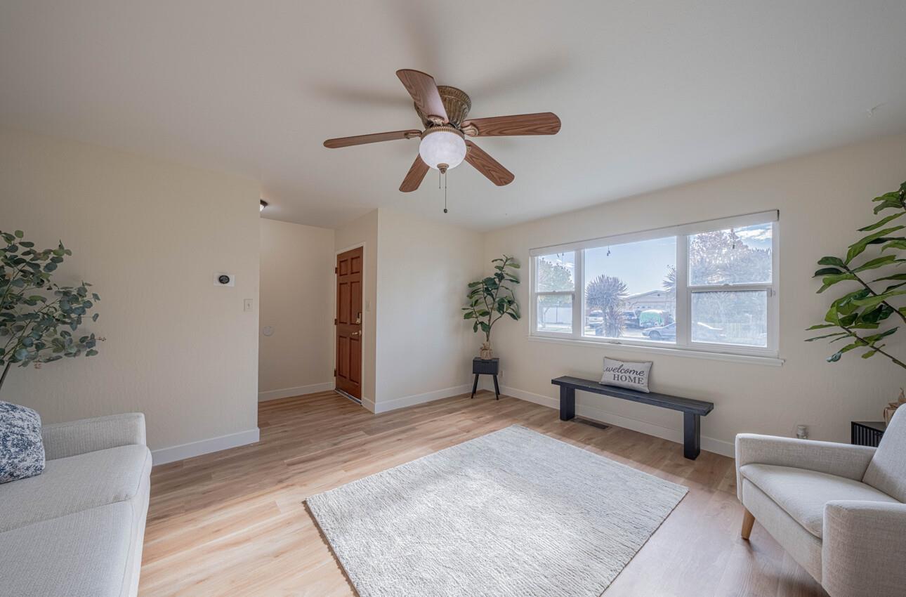 Detail Gallery Image 6 of 38 For 530 Inca Way, Salinas,  CA 93906 - 3 Beds | 2 Baths