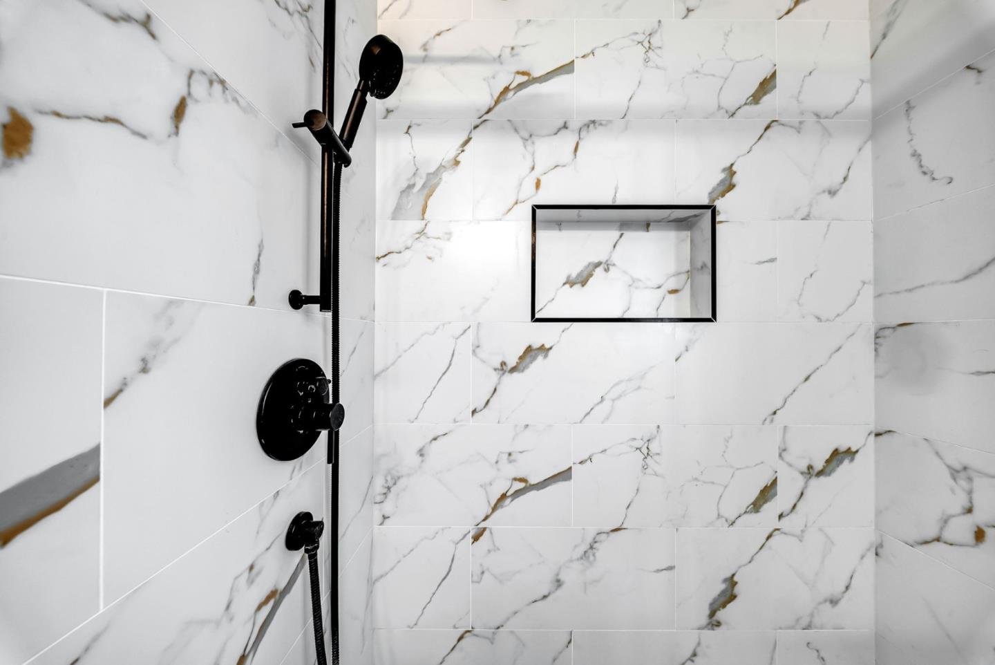 Detail Gallery Image 19 of 29 For 10 Colegrove Ct, San Mateo,  CA 94403 - 2 Beds | 2 Baths