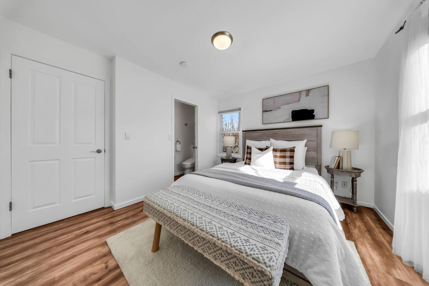 Detail Gallery Image 21 of 29 For 10 Colegrove Ct, San Mateo,  CA 94403 - 2 Beds | 2 Baths