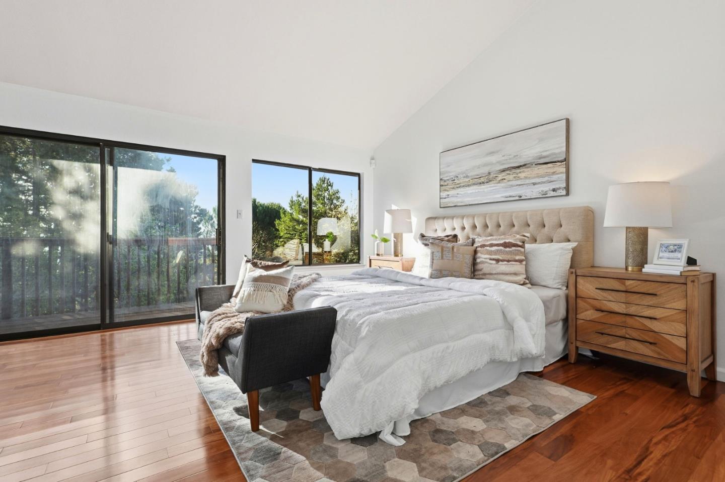 Detail Gallery Image 25 of 42 For 100 Rizal Dr, Hillsborough,  CA 94010 - 4 Beds | 3/1 Baths