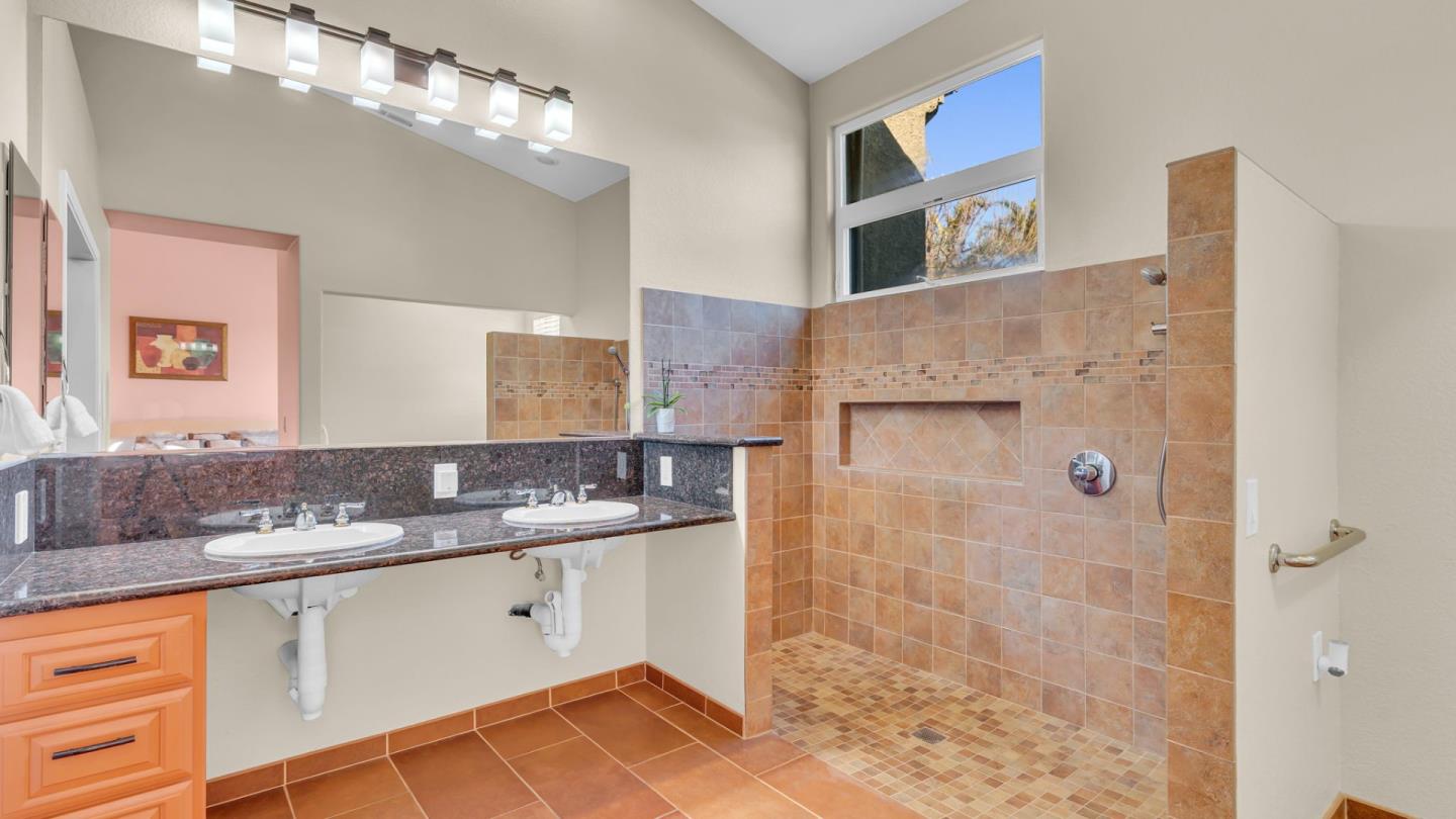 Detail Gallery Image 36 of 49 For 19098 Ravenswood Ct, Morgan Hill,  CA 95037 - 3 Beds | 2/1 Baths