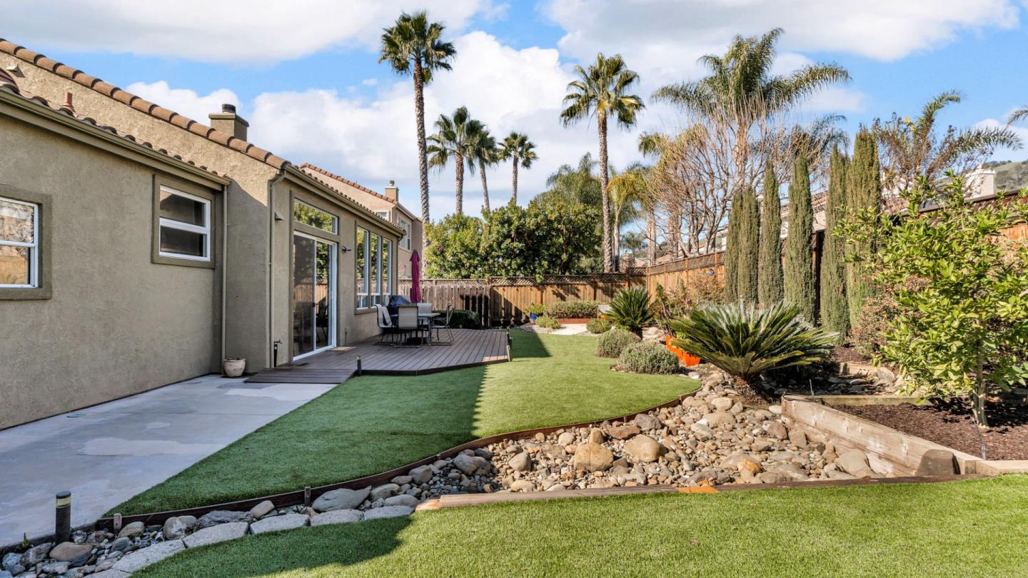 Detail Gallery Image 40 of 49 For 19098 Ravenswood Ct, Morgan Hill,  CA 95037 - 3 Beds | 2/1 Baths