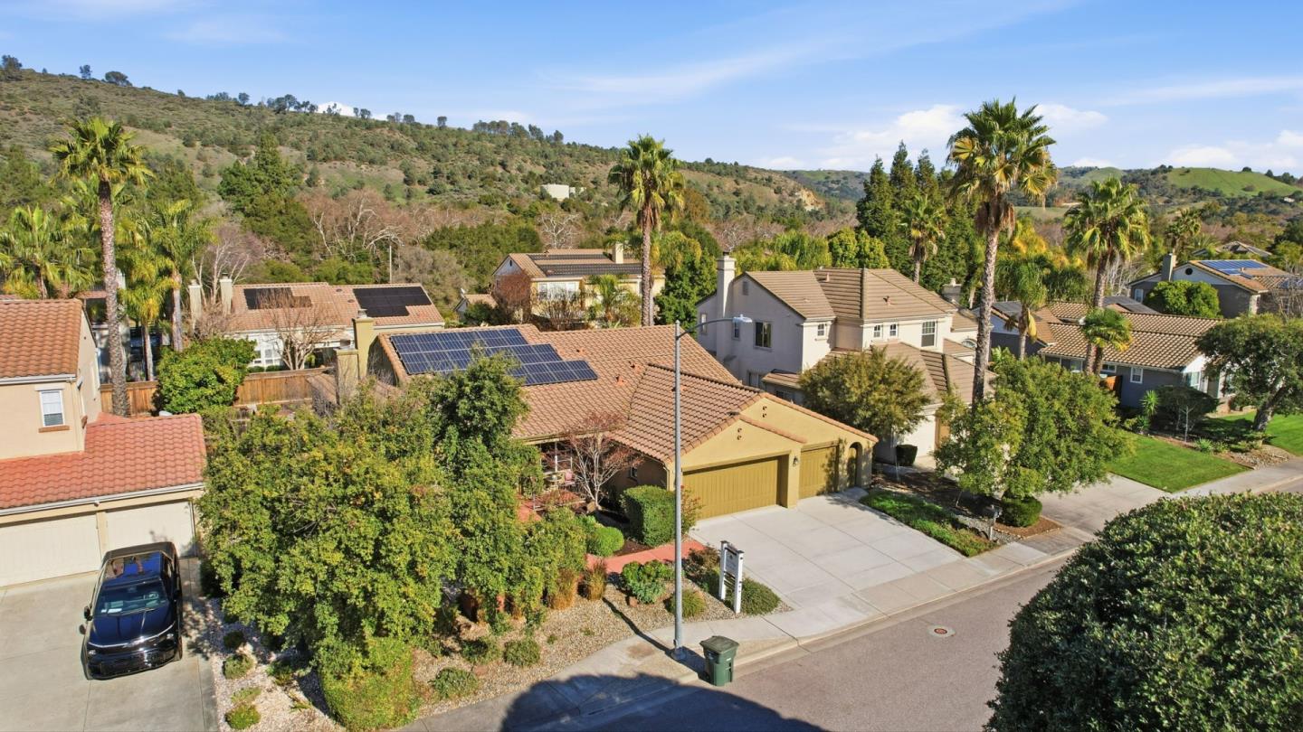 Detail Gallery Image 46 of 49 For 19098 Ravenswood Ct, Morgan Hill,  CA 95037 - 3 Beds | 2/1 Baths