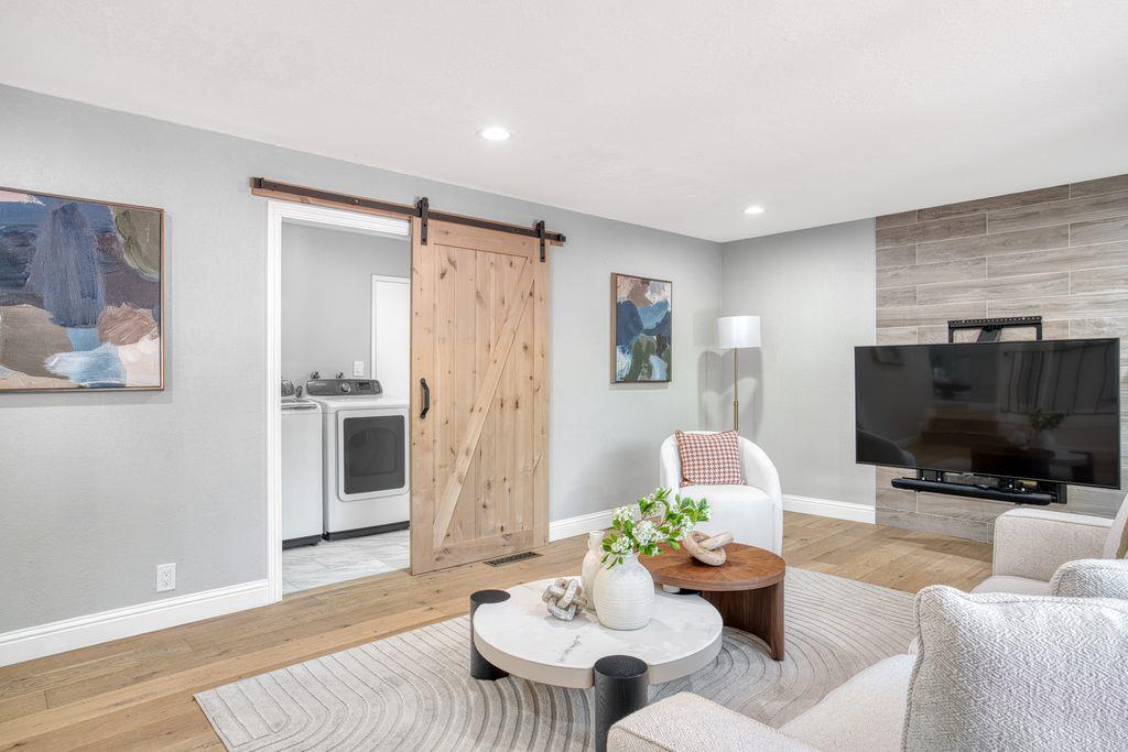 Detail Gallery Image 17 of 44 For 3530 Carlsbad Ct, Pleasanton,  CA 94588 - 3 Beds | 2/1 Baths