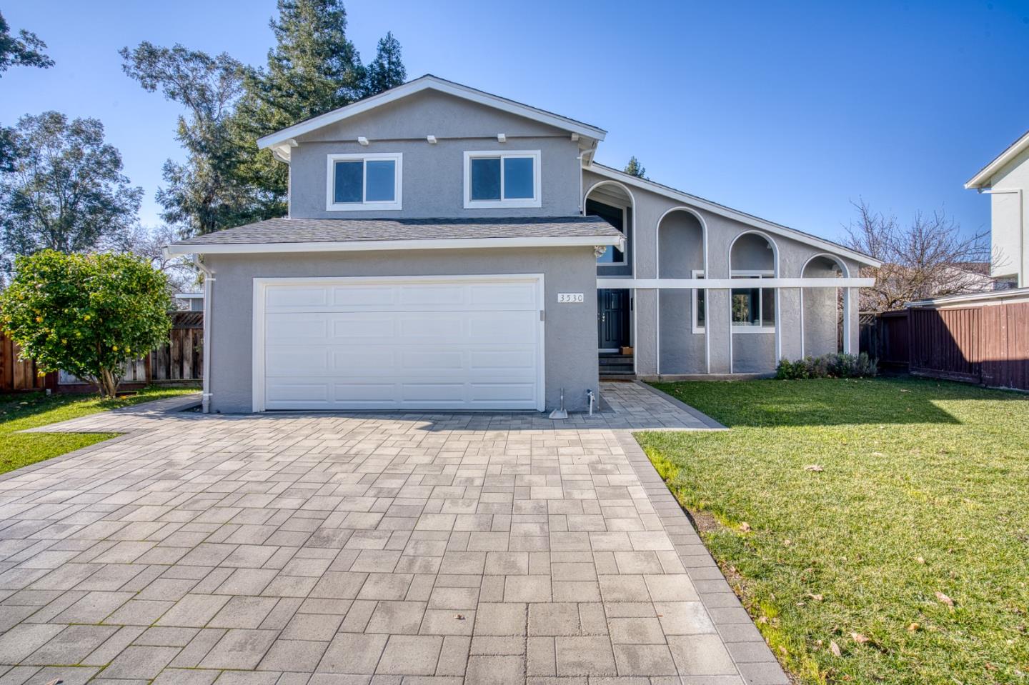 Detail Gallery Image 4 of 44 For 3530 Carlsbad Ct, Pleasanton,  CA 94588 - 3 Beds | 2/1 Baths