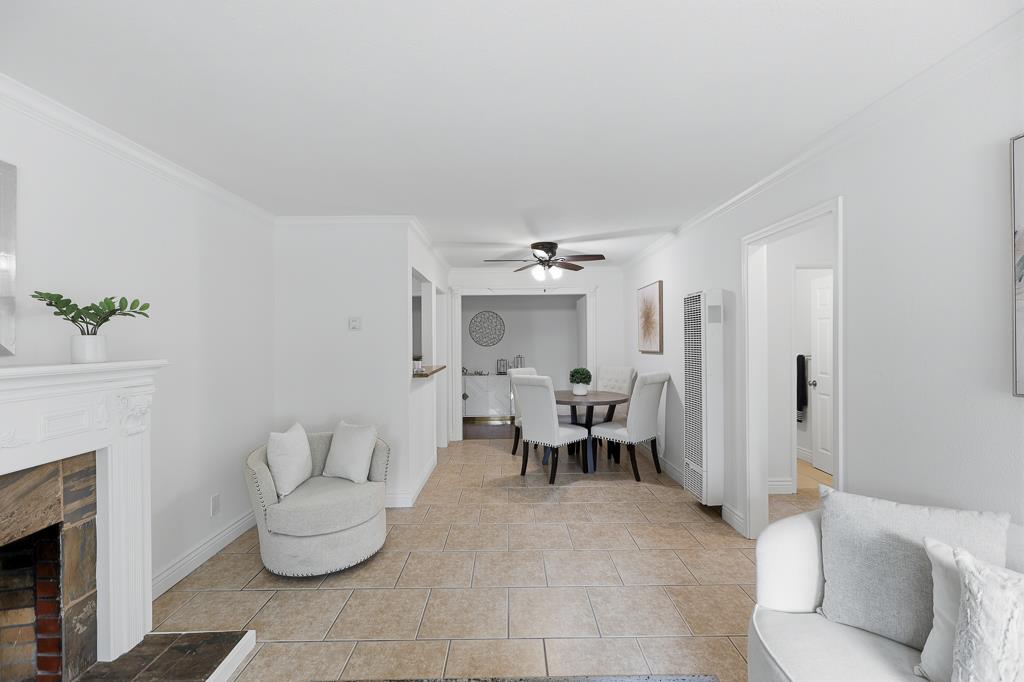 Detail Gallery Image 4 of 64 For 1183 Saratoga Ave, East Palo Alto,  CA 94303 - 4 Beds | 2 Baths