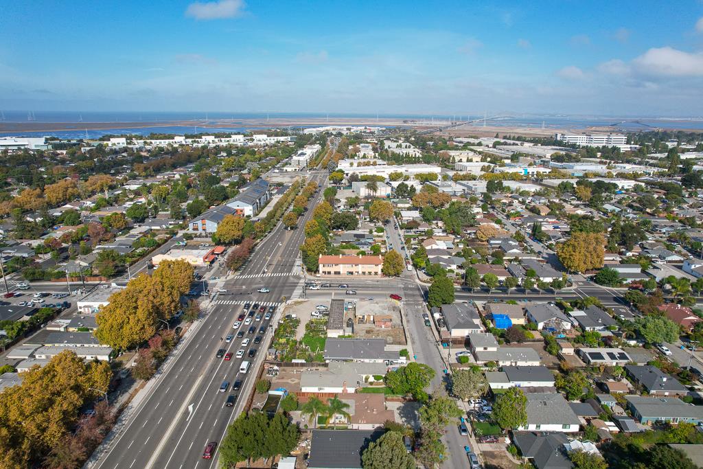 Detail Gallery Image 64 of 64 For 1183 Saratoga Ave, East Palo Alto,  CA 94303 - 4 Beds | 2 Baths