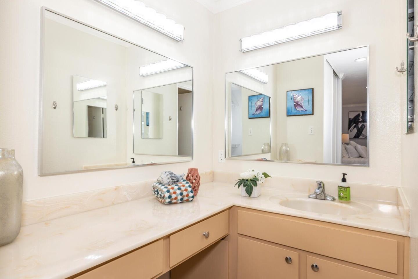 Detail Gallery Image 22 of 29 For 1171 Compass Ln #216,  Foster City,  CA 94404 - 2 Beds | 2 Baths