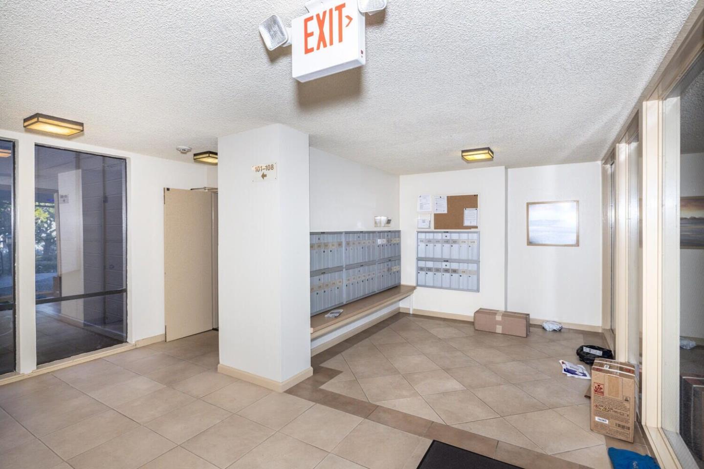 Detail Gallery Image 4 of 29 For 1171 Compass Ln #216,  Foster City,  CA 94404 - 2 Beds | 2 Baths