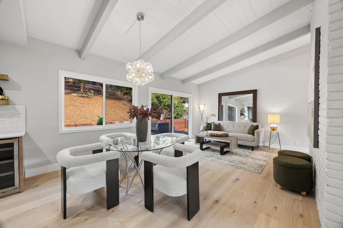 Detail Gallery Image 6 of 19 For 1306 North Rd, Belmont,  CA 94002 - 3 Beds | 2 Baths