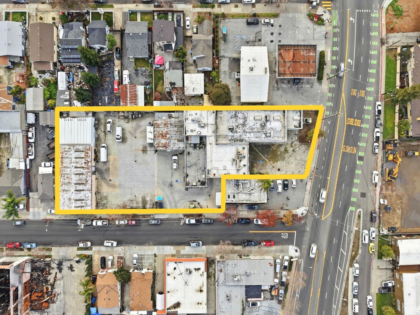 Detail Gallery Image 2 of 28 For 1266 E Julian St, San Jose,  CA 95116 - – Beds | – Baths