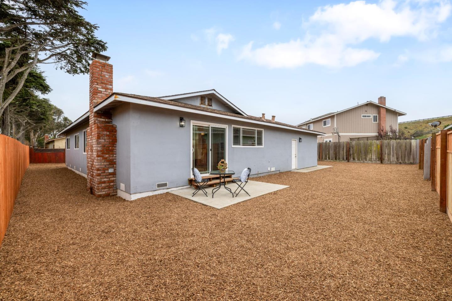 Detail Gallery Image 13 of 13 For 177 San Pablo Ct, Marina,  CA 93933 - 3 Beds | 2 Baths