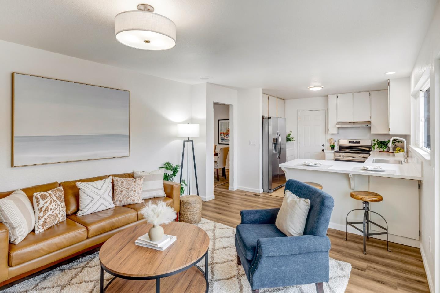 Detail Gallery Image 5 of 13 For 177 San Pablo Ct, Marina,  CA 93933 - 3 Beds | 2 Baths