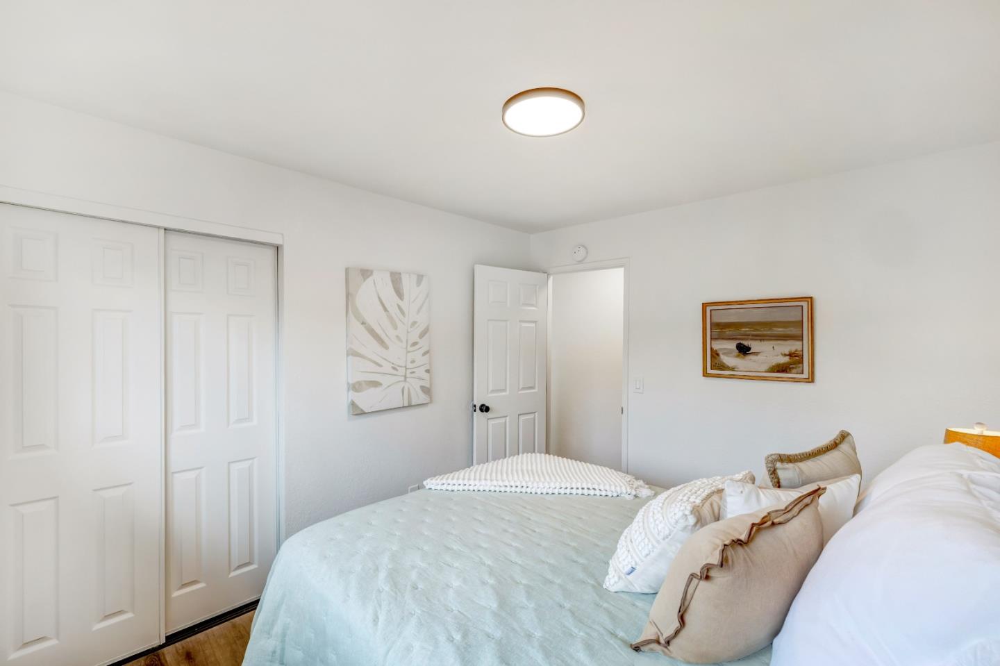 Detail Gallery Image 8 of 13 For 177 San Pablo Ct, Marina,  CA 93933 - 3 Beds | 2 Baths