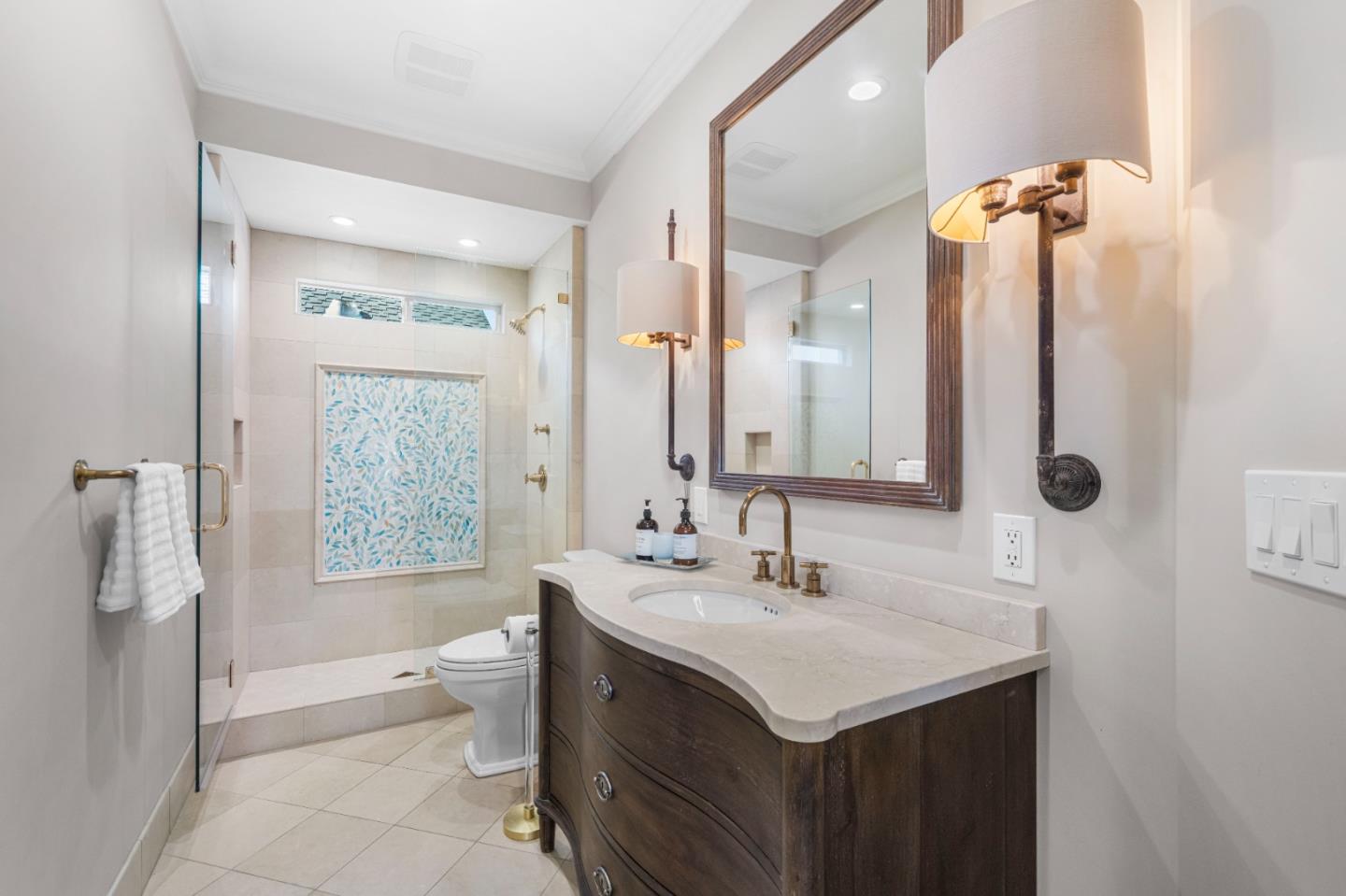 Detail Gallery Image 10 of 57 For 181 Turnberry Rd, Half Moon Bay,  CA 94019 - 4 Beds | 3 Baths