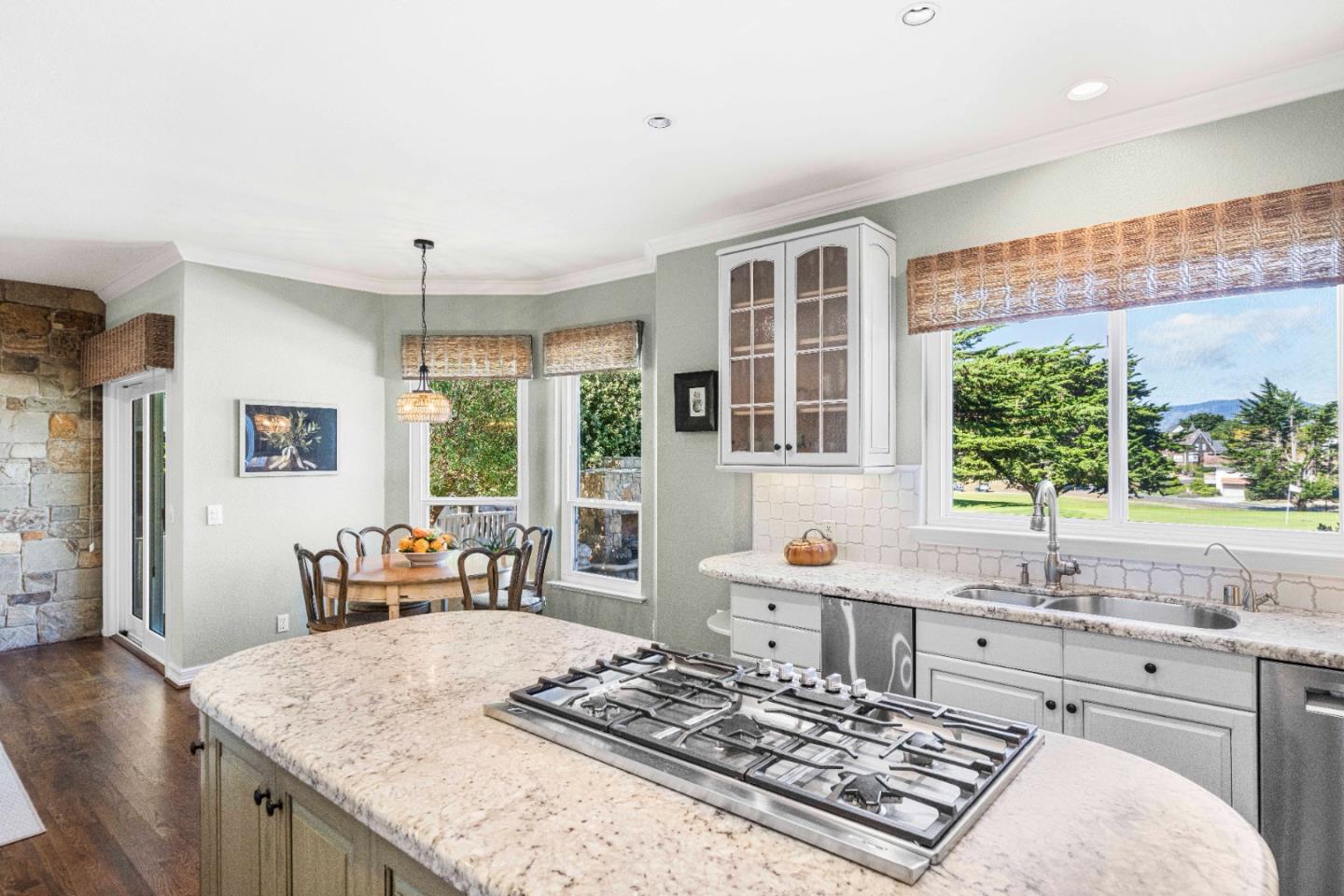 Detail Gallery Image 25 of 57 For 181 Turnberry Rd, Half Moon Bay,  CA 94019 - 4 Beds | 3 Baths