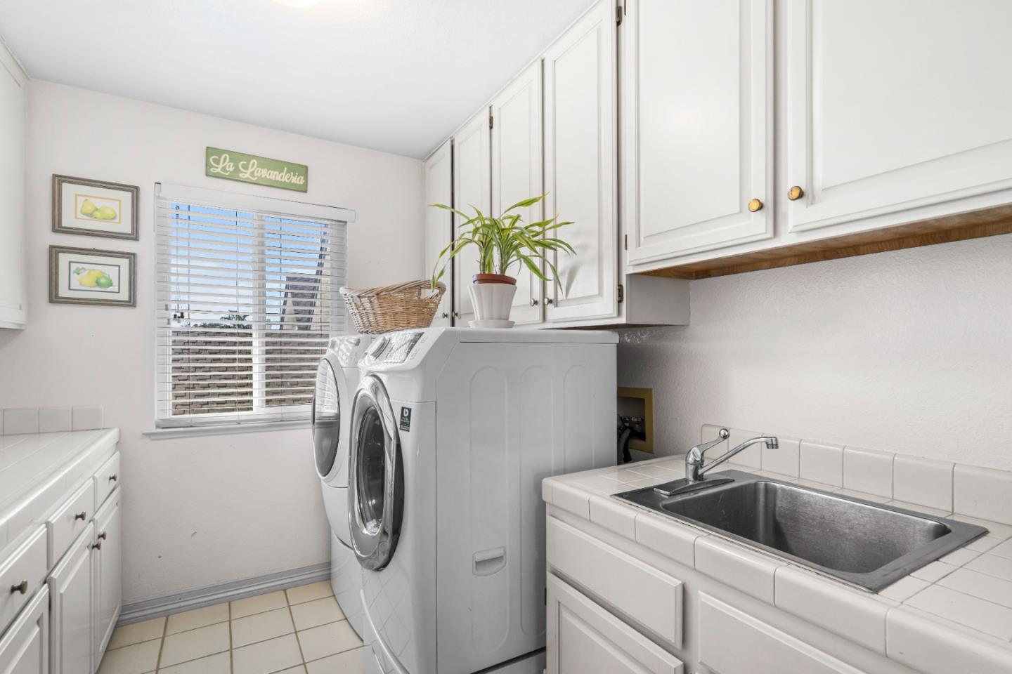 Detail Gallery Image 35 of 57 For 181 Turnberry Rd, Half Moon Bay,  CA 94019 - 4 Beds | 3 Baths